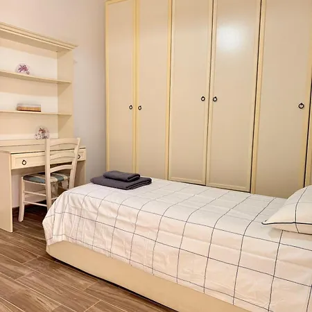 Lägenhet Casa Di Kalina