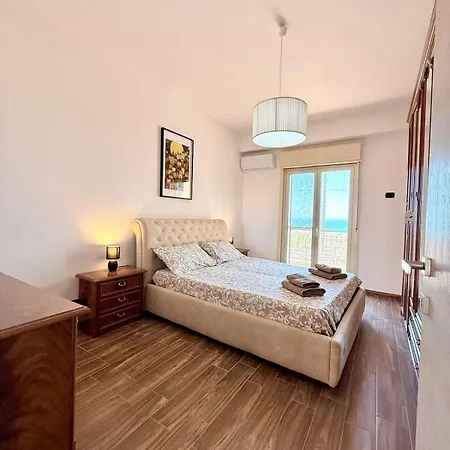 Lägenhet Casa Di Kalina